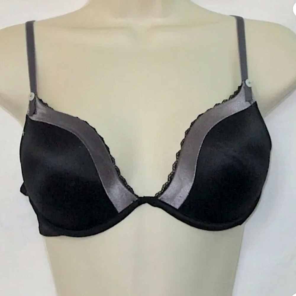 Lily of France Extreme Plunge UW Push-Up Bra